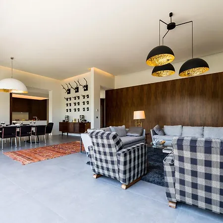 Lakeview-keyweek-villa - Swimming Pool